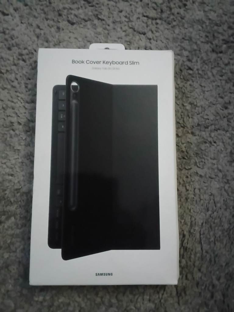 image for Galaxy Tab S9 11" Book Cover Keyboard Slim (EF-DX710)