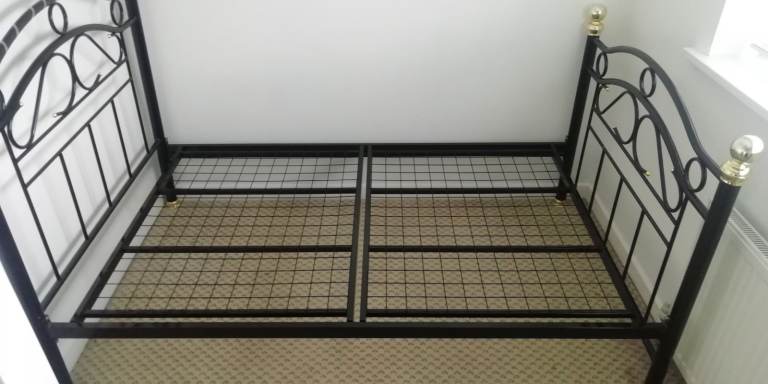 3 quarter bed frame 
