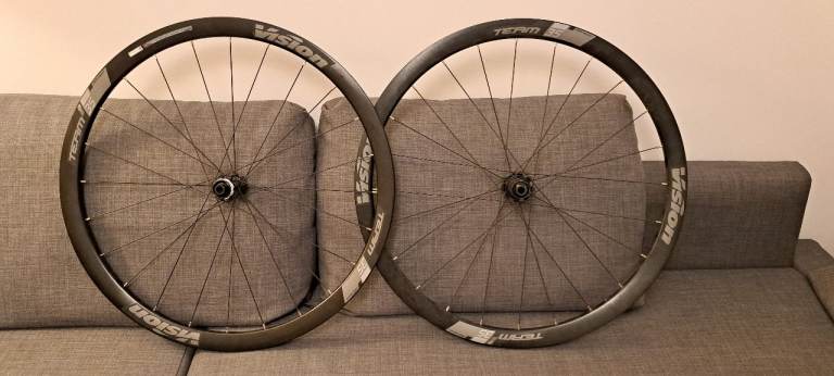 Wheelset of a £3000 aero race road bike - Merida (Vision) 