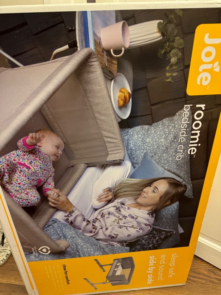 Joie bedside crib 