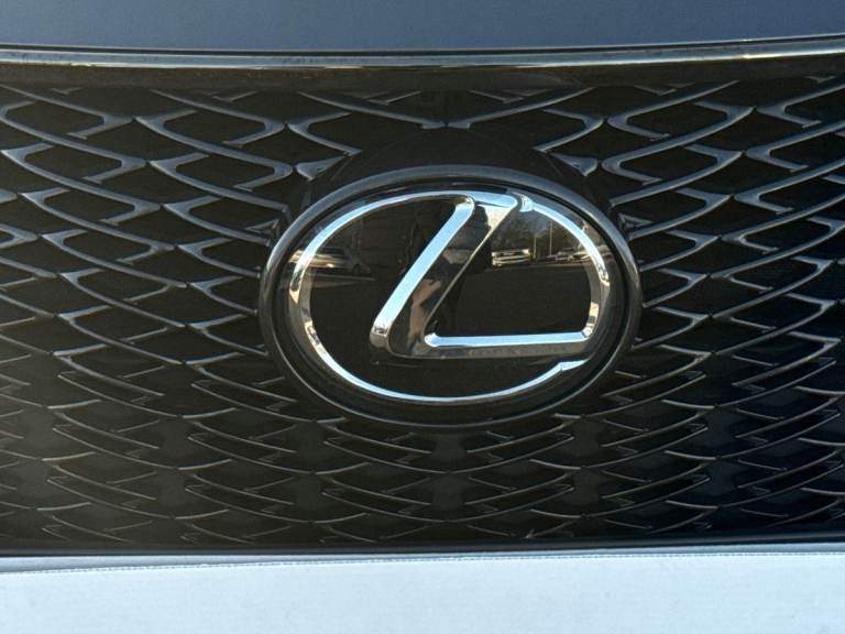 2023 Lexus ES 2.5 300h F Sport E-CVT Euro 6 (s/s) 4dr Saloon PETROL/ELECTRIC Automatic