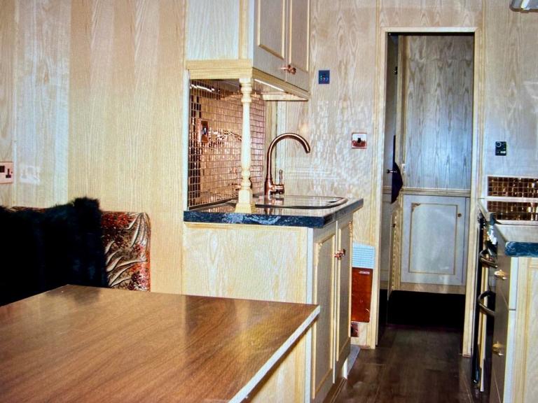 DAF LF45.160 MOTORHOME LUXURY CAMPER SLEEP 6 CAMPER OFF GRID 