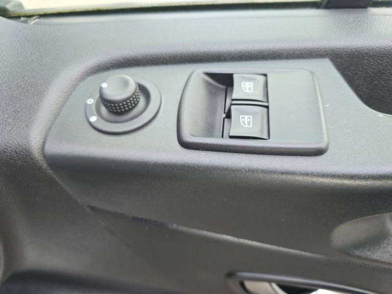 2021 Renault Trafic 2.0 dCi ENERGY 28 Black Edition Van,, Euro 6 ULEZ, Automatic, Cruise, DAB,  P...