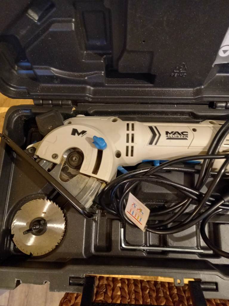 Macalister plunge saw