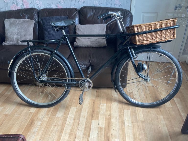 Vintage butchers bike (all original) 