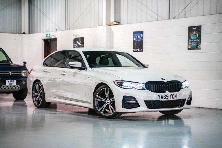 BMW 3 SERIES 2.0 320d M Sport Saloon White Auto Diesel 2019