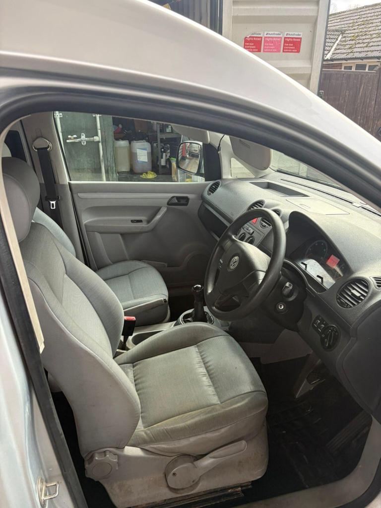 2009 Volkswagen Caddy Maxi 1.9 TDi Maxi FWD 5dr Diesel