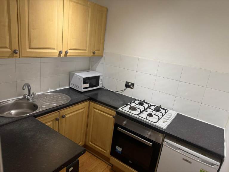 Lovely One Bed flat Off Leith Walk