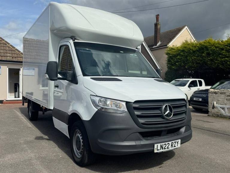 2022 Mercedes-Benz Sprinter 2.1 314 CDI Progressive Chassis Cab 2dr Diesel Manual RWD L3 Euro 6 (...
