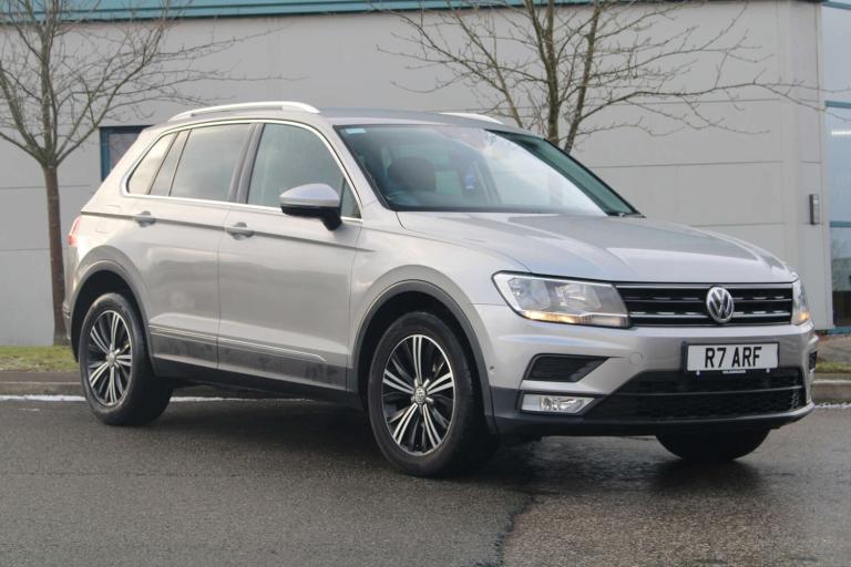 2016 Volkswagen Tiguan 2.0 Tiguan SE Nav TDI BlueMotion Technology 4Motion Semi-Auto 4WD 5dr SUV ...