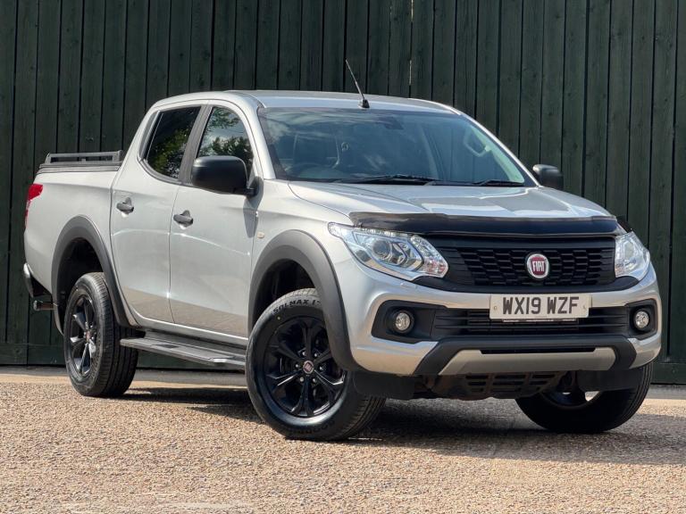 2019 Fiat Fullback 2.4D Cross 4WD Euro 6 4dr PICK UP Diesel Manual