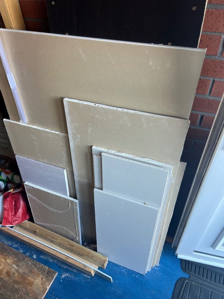 Plasterboard offcuts pieces 
