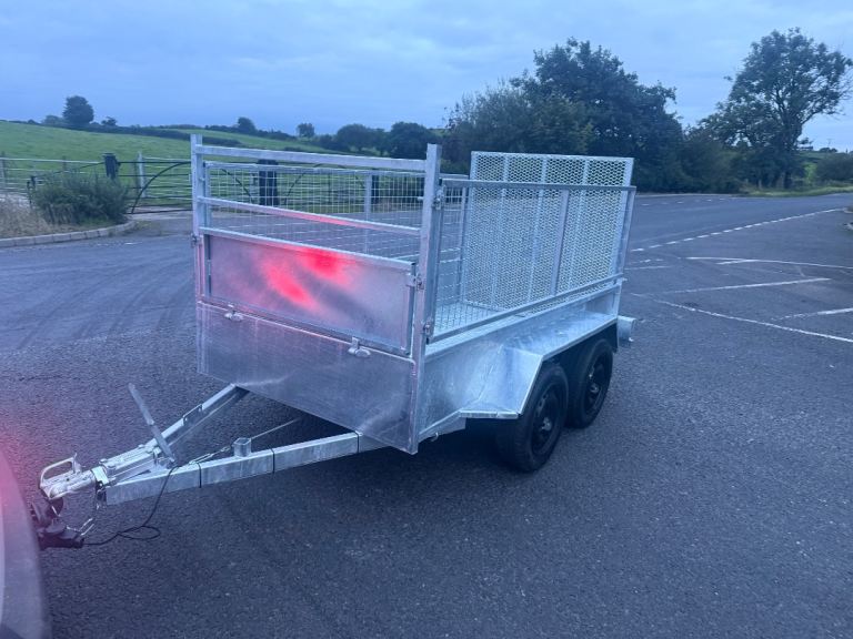 ⭐️8.2x4.4 fully galvanized trailer with mesh sides⭐️