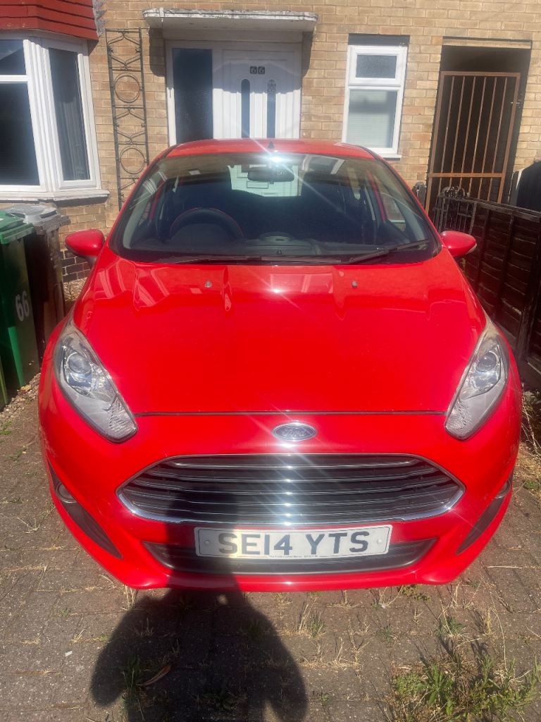 Ford, FIESTA, Hatchback, 2014, Manual, 1241 (cc), 5 doors