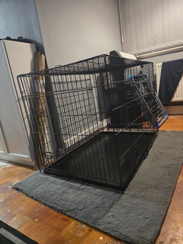 LARGE DOG CRATE
