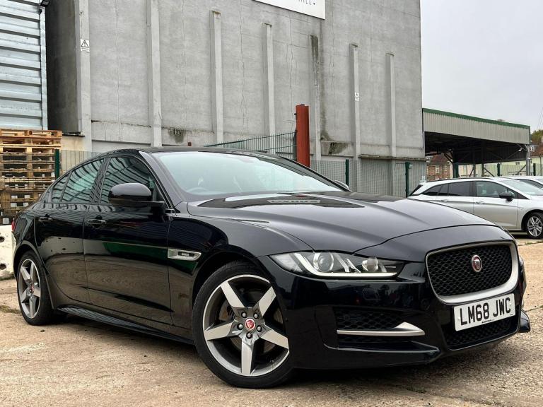 2018 Jaguar XE 2.0i GPF R-Sport Auto Euro 6 (s/s) 4dr SALOON Petrol Automatic