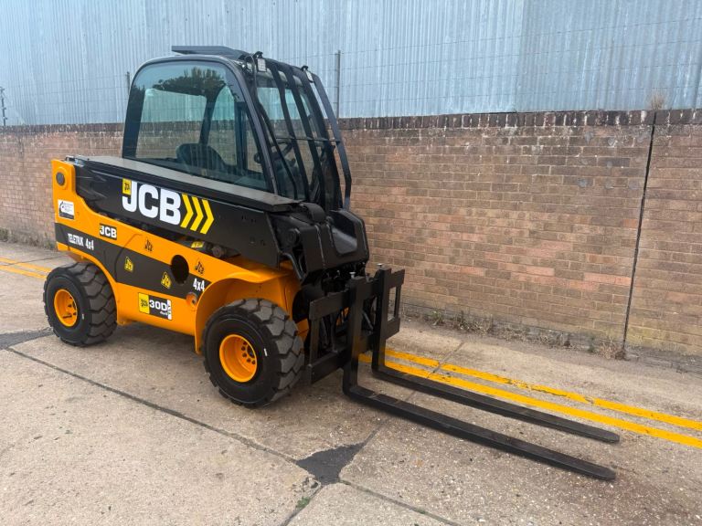 2017 JCB TLT30D 4x4 Teletruck, new tyres, low hours 