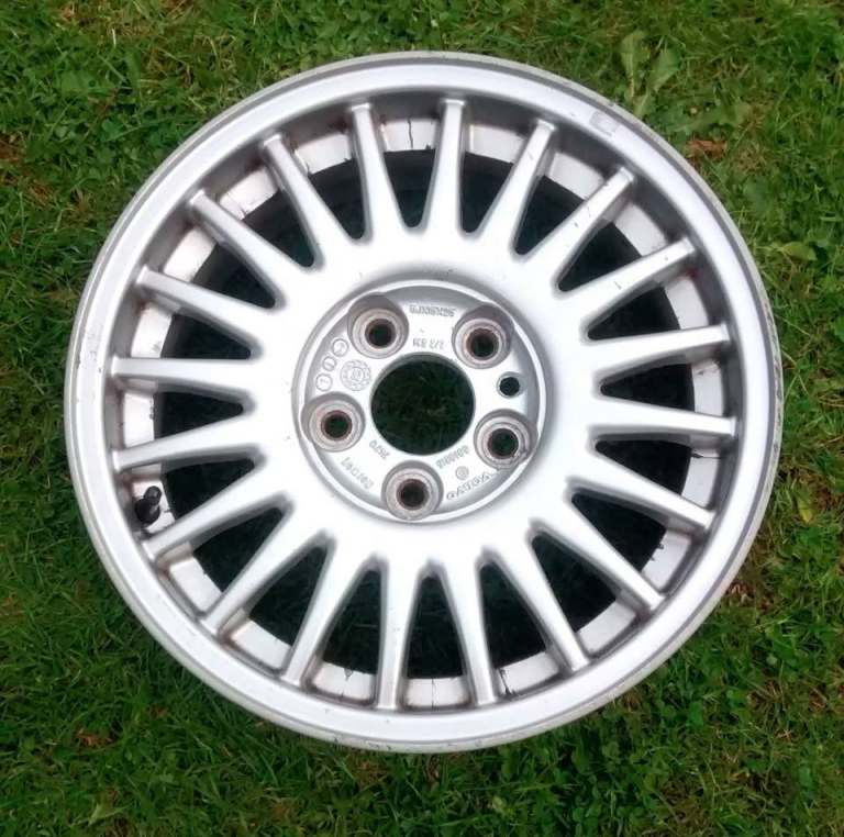 volvo wheel