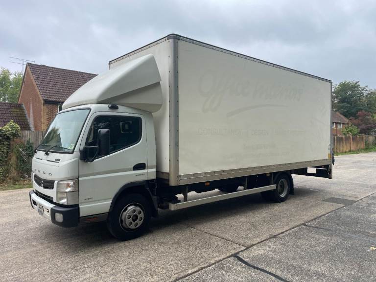 2016 Mitsubishi Fuso Canter 7C15 7.5T Box Truck – Automatic Tail Lift