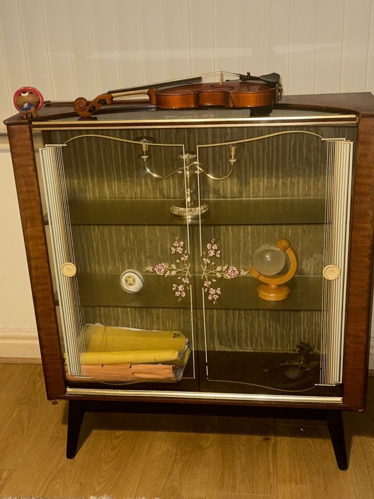 Vintage Display Cabinet with Glass Doors – Good Condition