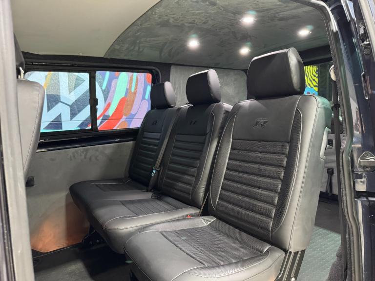 2017 Volkswagen Transporter 2.0 BiTDI BMT 204 Highline Kombi Van 4MOTION Crew Van Diesel Manual