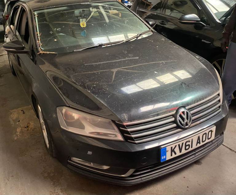 VW PASSAT 1.6 TDI B7 BREAKING 