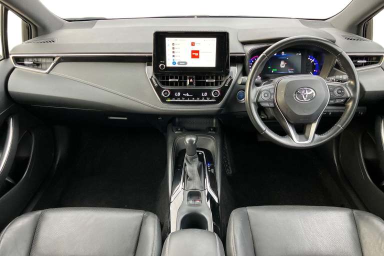 2022 Toyota Corolla 2.0 VVT-i Hybrid Trek 5dr CVT Estate Automatic