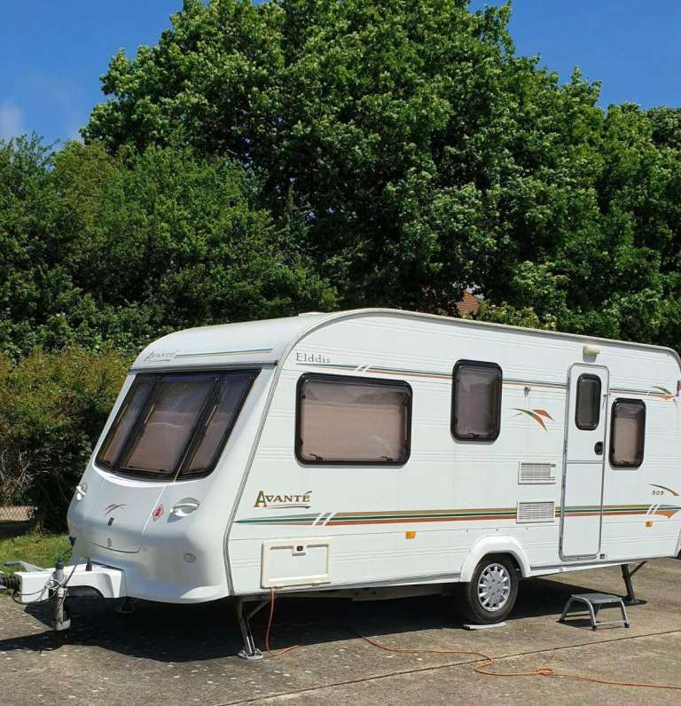 Elddis avante 505 2001, 5 birth