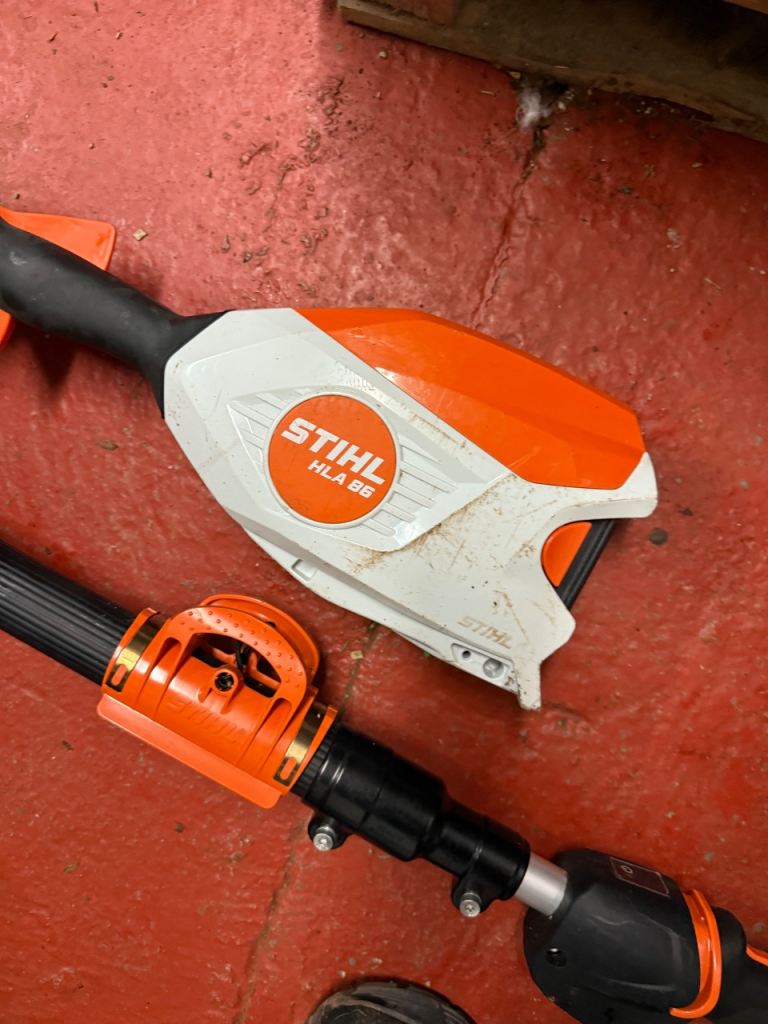 Stihl HLA 86 Telescopic Hedge Trimmer