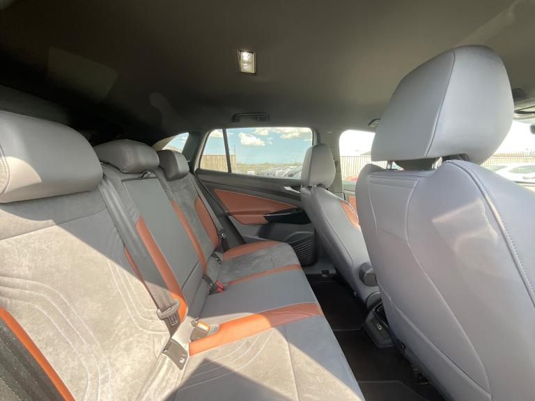 2021 Volkswagen ID4 150kW 1ST Edition Pro Performance 77kWh 5dr Auto ESTATE ELECTRIC Automatic