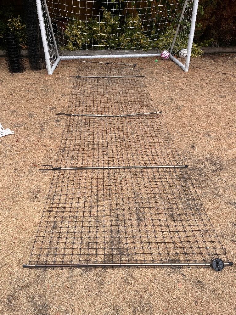 Omlet chicken fencing