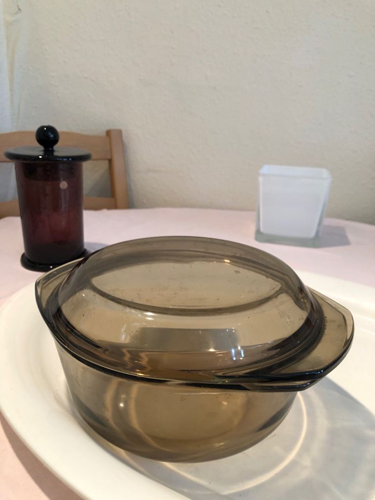 Pyrex glass dish