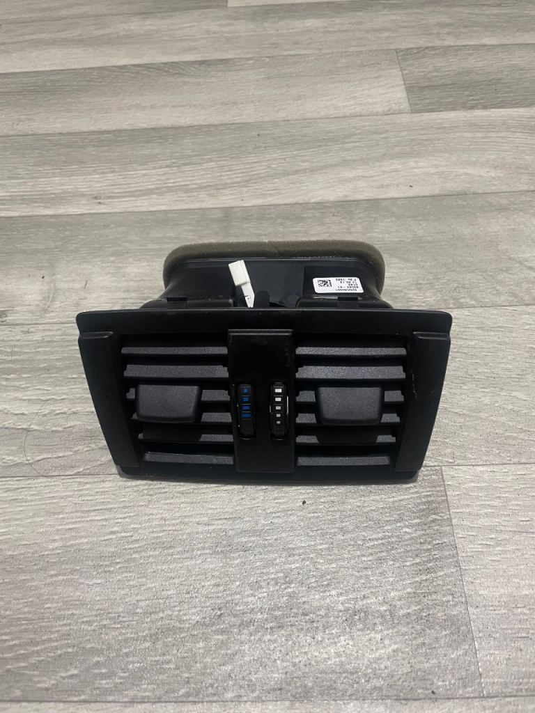 BMW 4 SERIES F32 CENTRE CONSOLE AIR VENT 2014