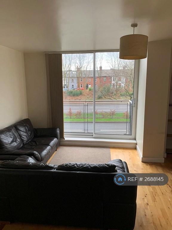 1 bedroom flat in Jet Centro, Sheffield, S2 (1 bed) (#2688145)