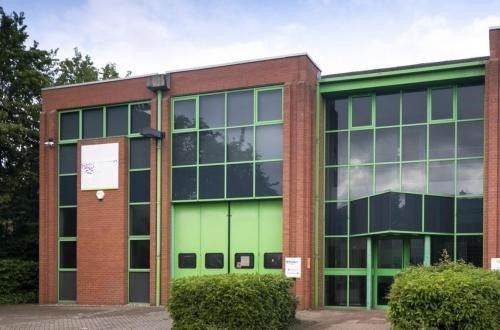 Small Modern Office to Rent – 170 sq ft – Leatherhead Business Park – Parking Included