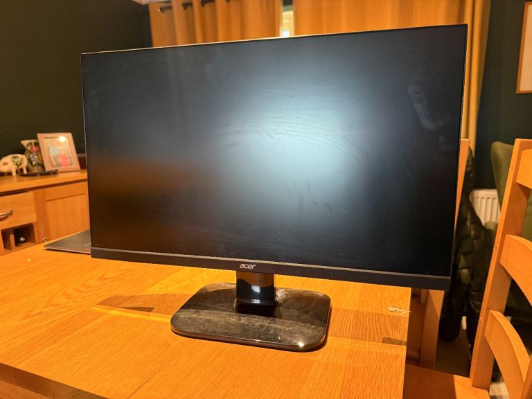 Acer widescreen monitor - HD 