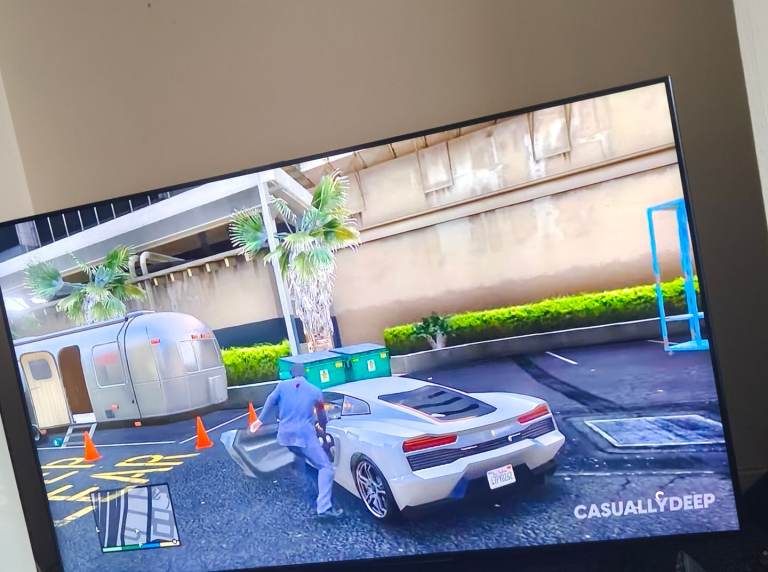 Samsung 65 inch TV 4k **cheap**