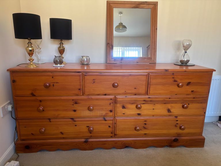 image for 7 drawer Pine Chest of Drawers