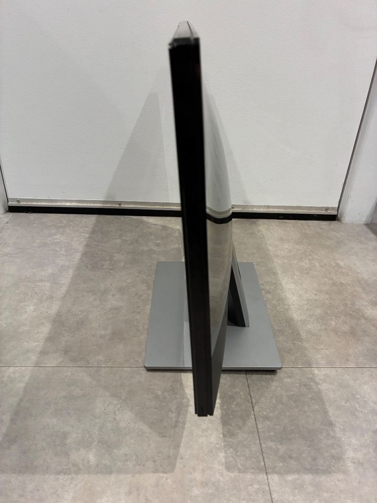 Dell 22” computer monitor SE2216H