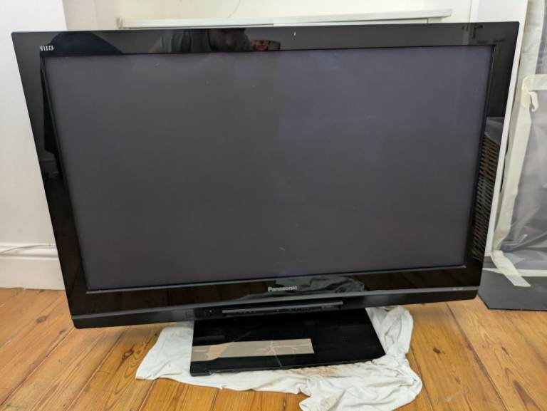 Panasonic Viera 42" TV
