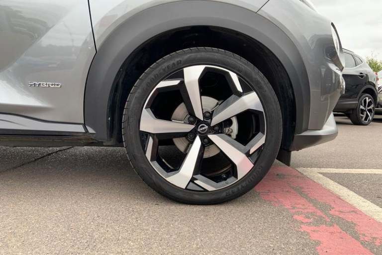 2022 Nissan Juke 1.6 Hybrid Tekna 5dr Auto Automatic Hatchback Hybrid Automatic