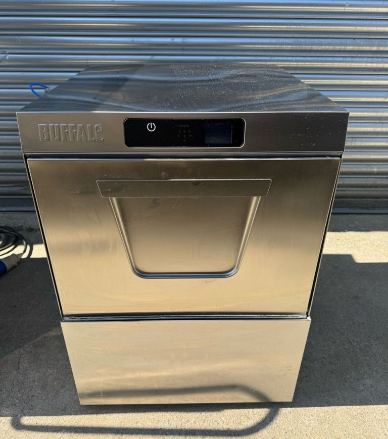 Commercial single phase buffalo under counter dishwasher 