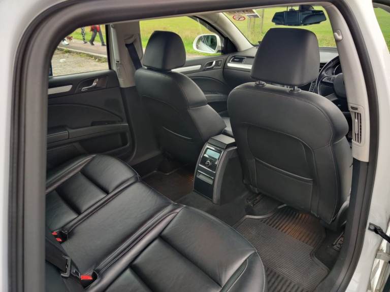 Skoda, SUPERB, Estate, 2014, Manual, 1968 (cc), 5 doors