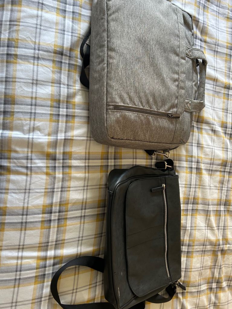 Laptop bags