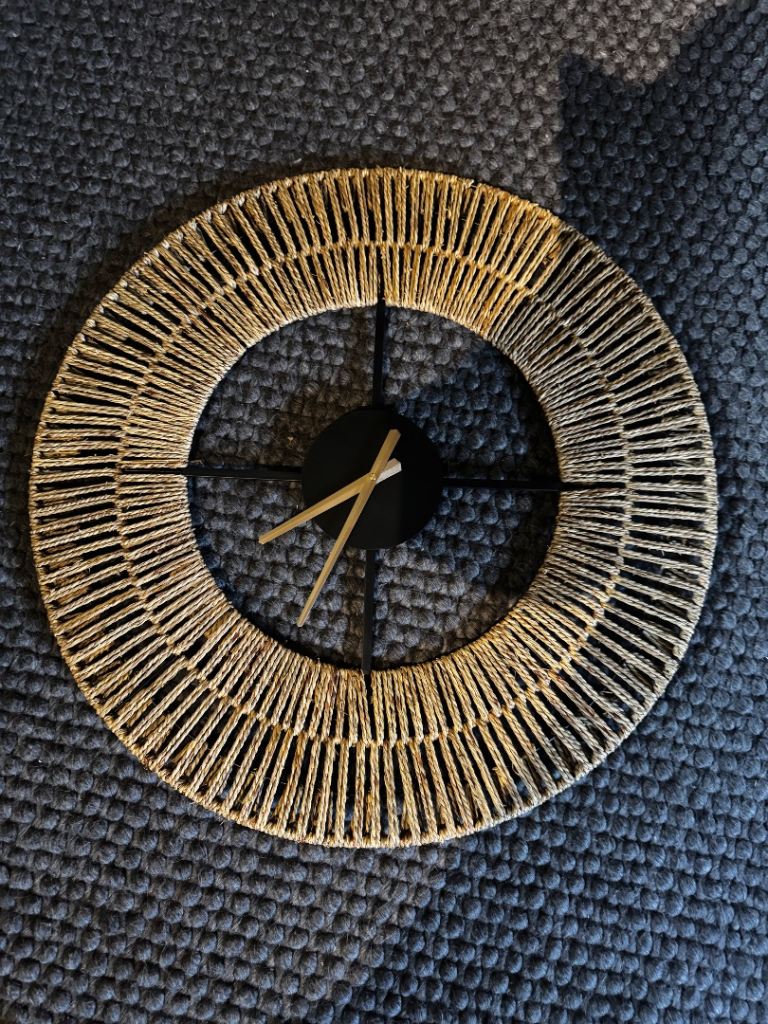 28” Diameter Clock 