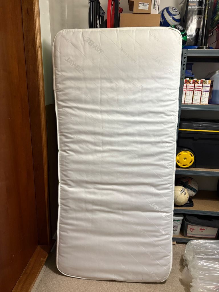 Single mattress