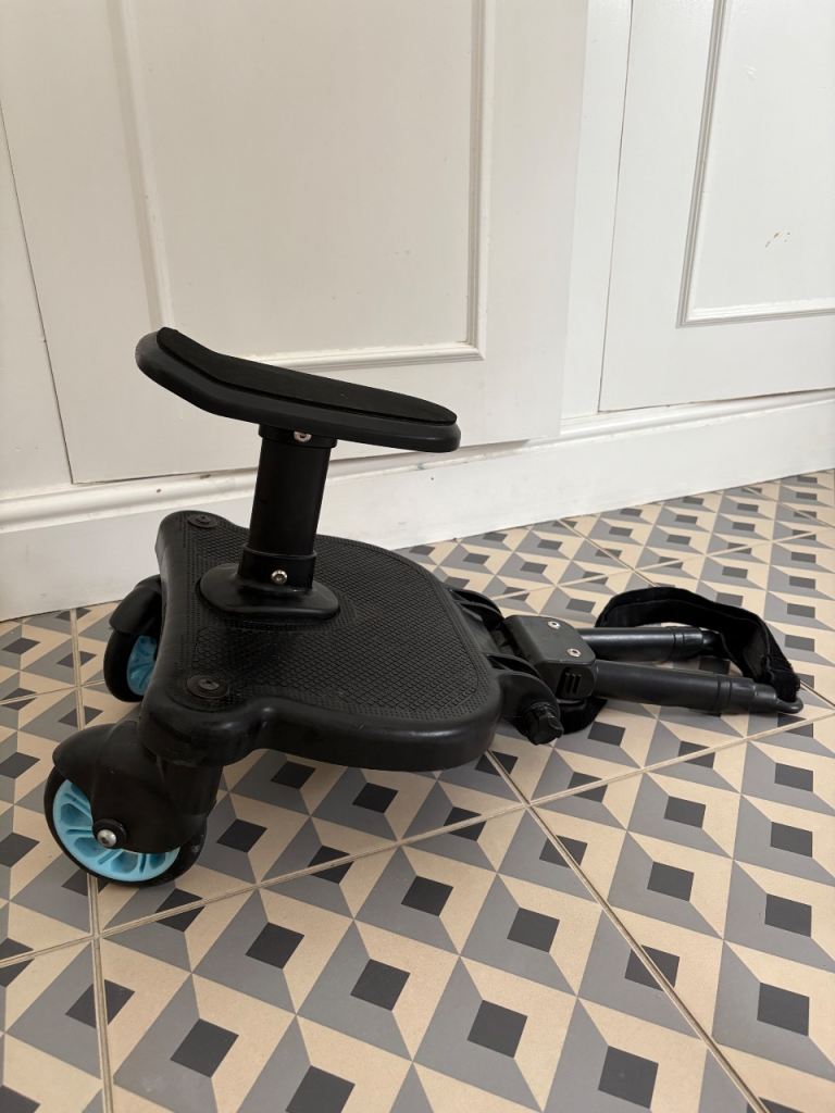 Kids Buggy Board with Seat – Black - Good Condition