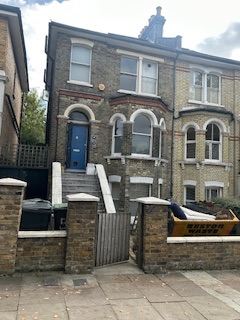 Looking for a 1/2 Bed with garden for multiswap 