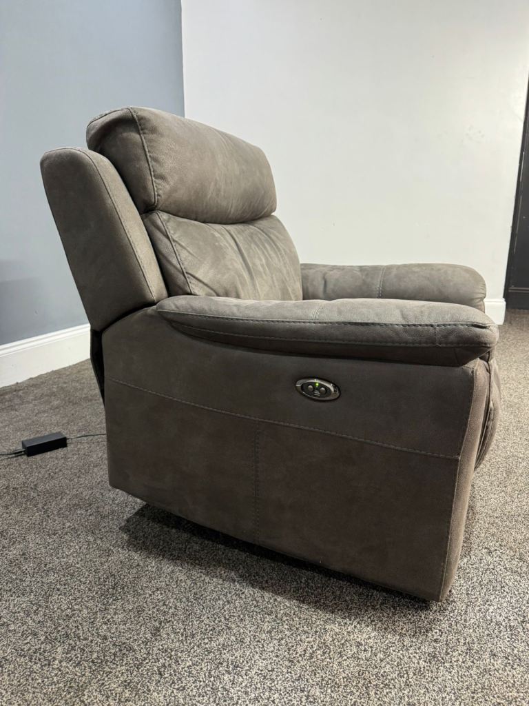SCS Charcoal Grey Power Recliner Armchair £195 Free Local Delivery