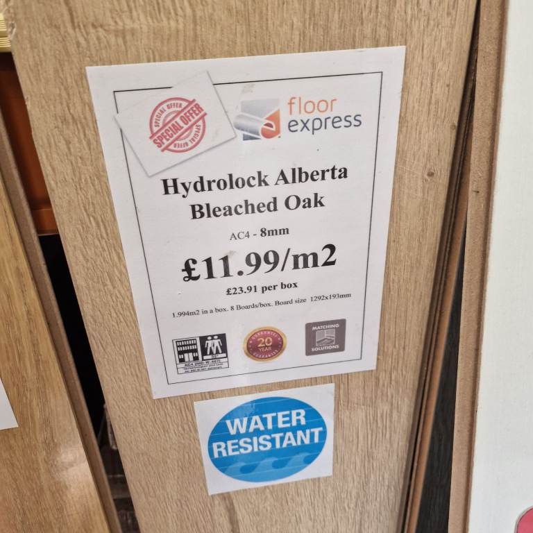 Hydrolock Alberta Bleached Oak 8mm Laminate Flooring Just £24 Per Pack